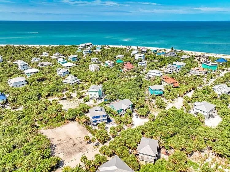 0.22 Acres of Land for Sale in Lee County, Florida - Florida, 33924