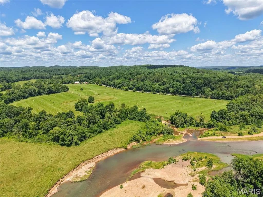 147.8 Acres of Land for Sale in Mill Spring, MO - Mill Spring, Missouri, 63952