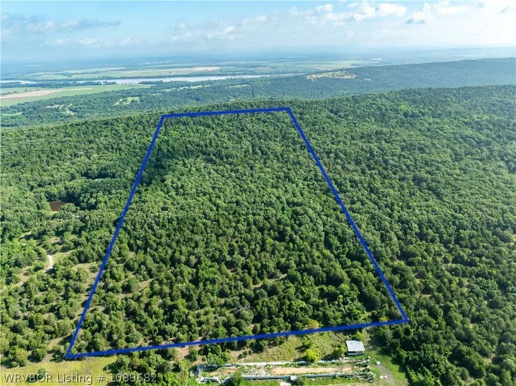 33.68 Acres of Land for Sale in Lavaca, Arkansas - Lavaca, Arkansas, 72941