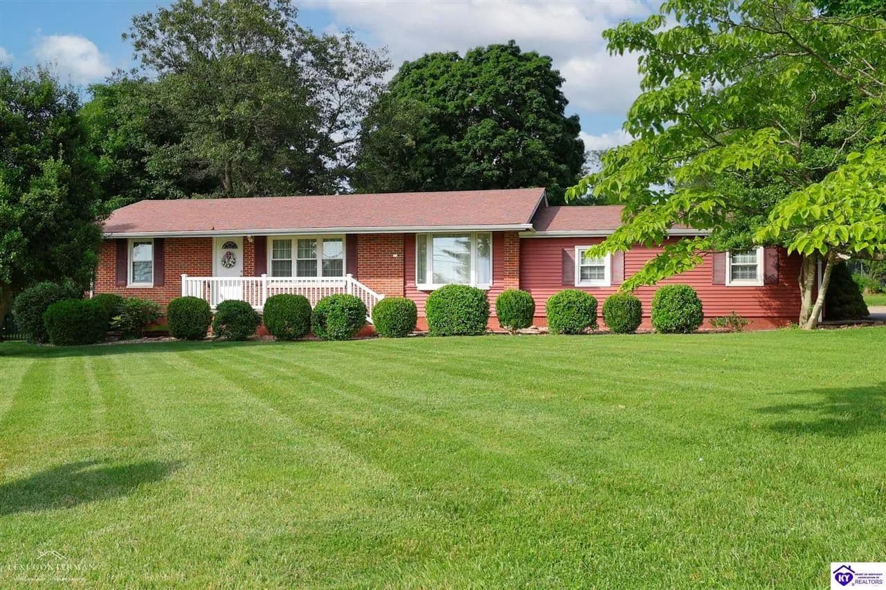 Property from 810 E Main Street - KW - Cecilia, Kentucky, 42724
