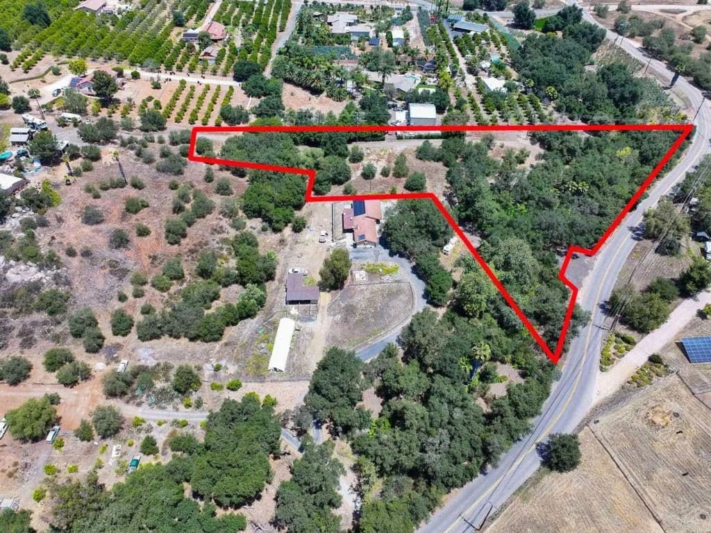 Property from 15778 Cottage Garden Road - KW - Valley Center, California, 92082