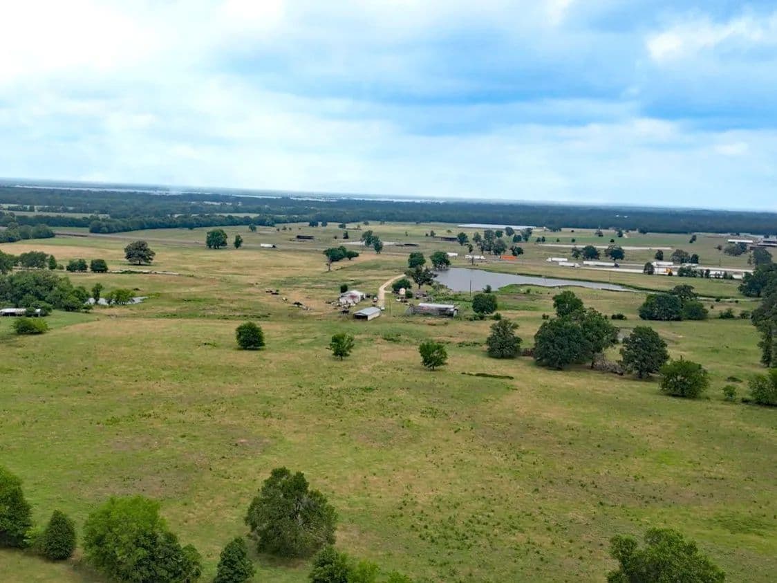352 ± Acres Private Ranch or Development Opportunity, Saltillo, TX - Saltillo, Texas, 75478