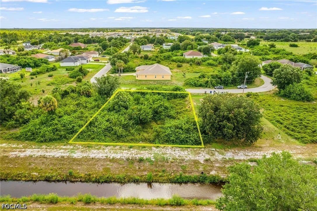 0.26 Acres of Land for Sale in Lehigh Acres, Florida - Lehigh Acres, Florida, 33974