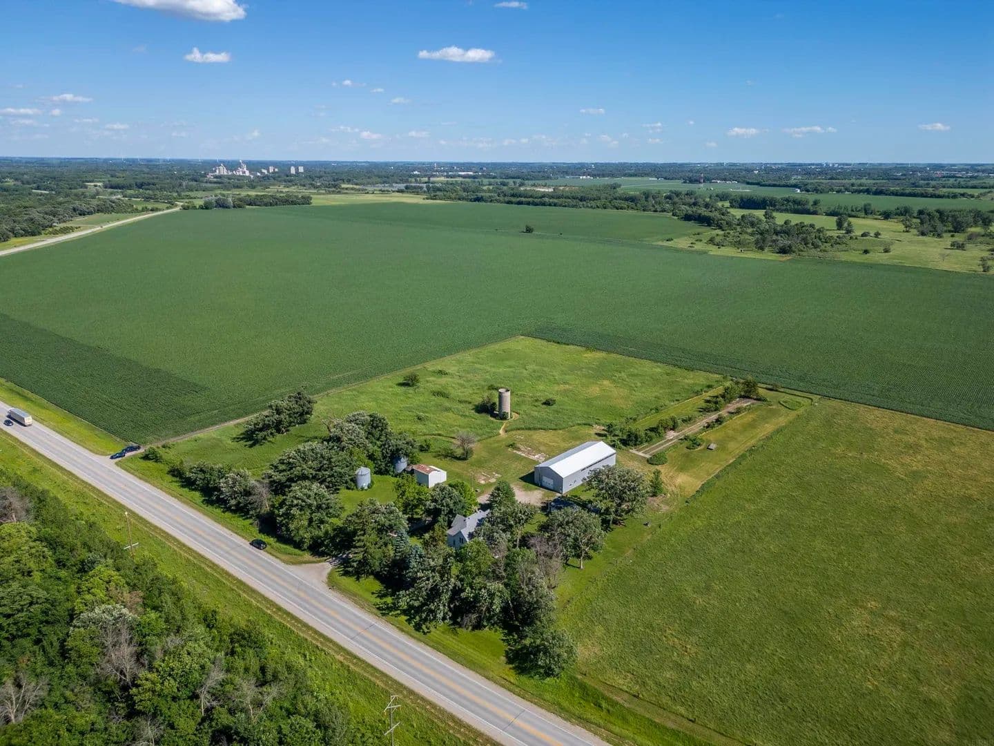 10.92 Acres of Land for Sale in Mason City, Iowa - Mason City, Iowa, 50401