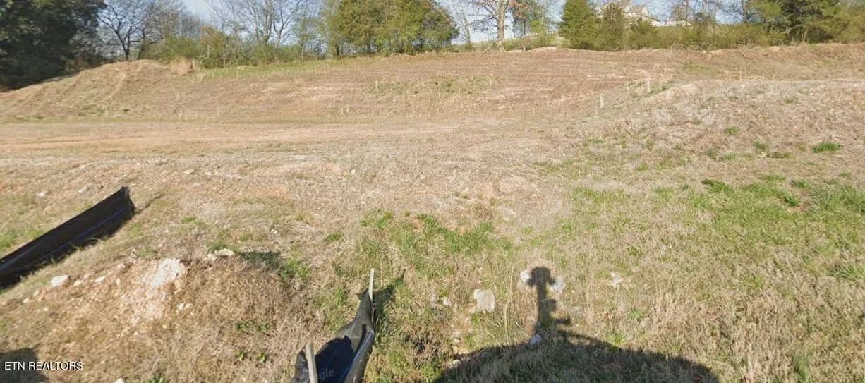 0.25 Acres of Land for Sale in Sweetwater, Tennessee - Sweetwater, Tennessee, 37874