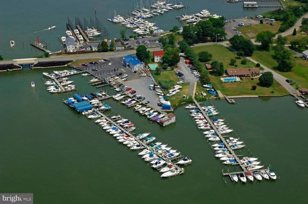 0.18 Acres of Land for Sale in Edgewater, Maryland - Edgewater, Maryland, 21037