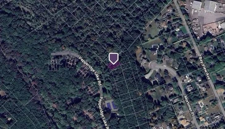 Land -Single Family Acreage in Eastport - Eastport, New York, 11941