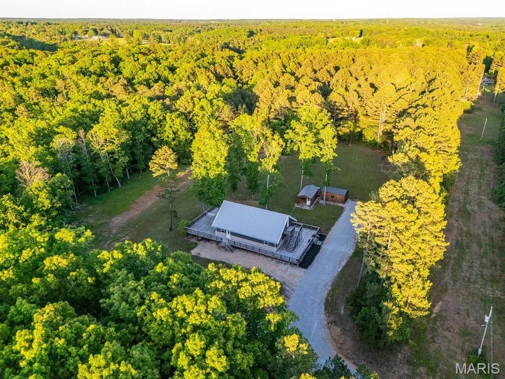 10 Acres of Land for Sale in Houston, MO - Houston, Missouri, 65483