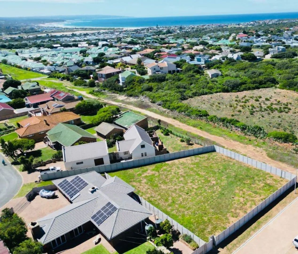 1189 Acres of Land for Sale in Stilbaai, Western Cape - land for sale