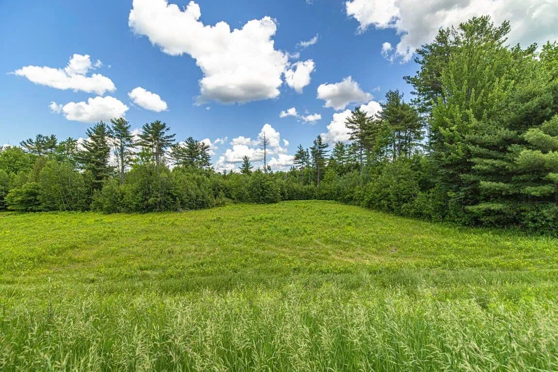 Lots & Land-Other in Levant - Levant, Maine, 04456