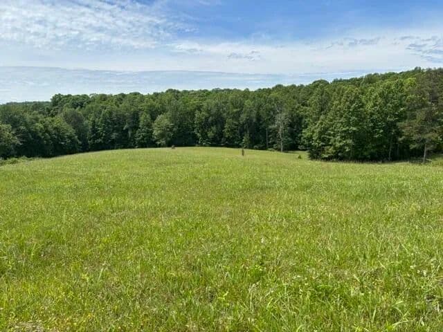 12 Acres of Land for Sale in McKee, Kentucky - McKee, Kentucky, 40447
