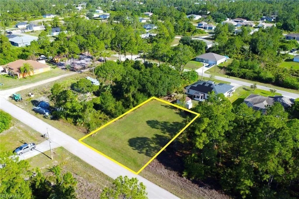 Property from 1131 E CRAFT ST - KW - Lehigh Acres, Florida, 33936