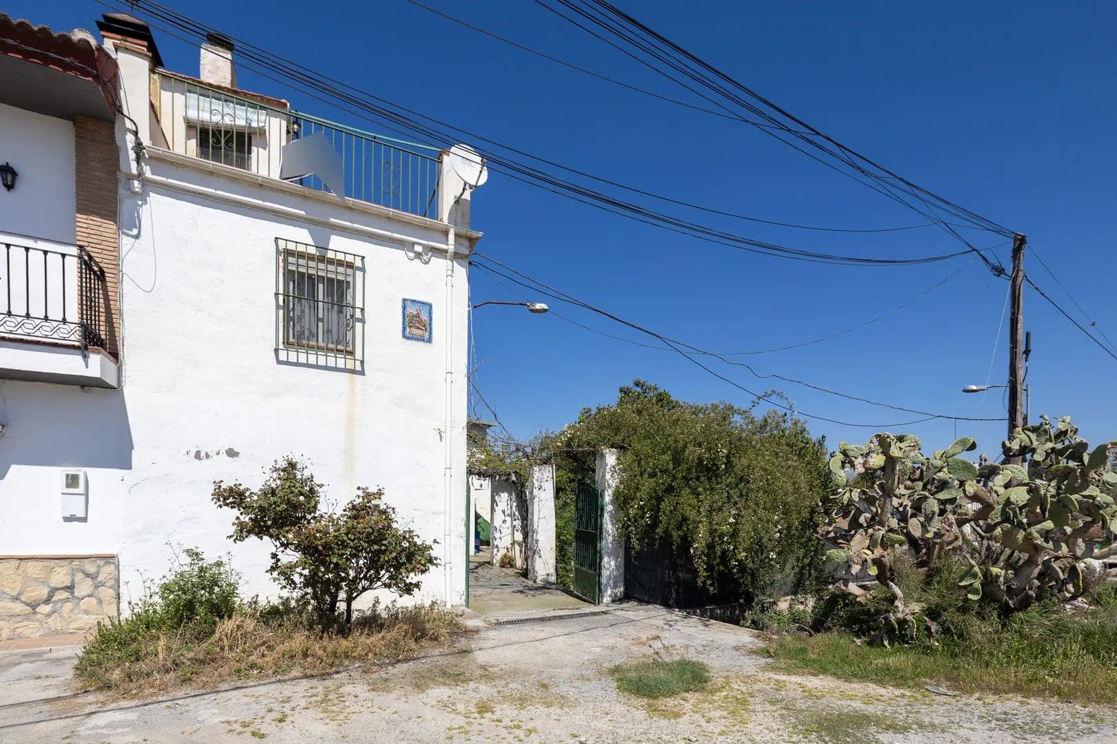 Bella casa con terreno - land for sale