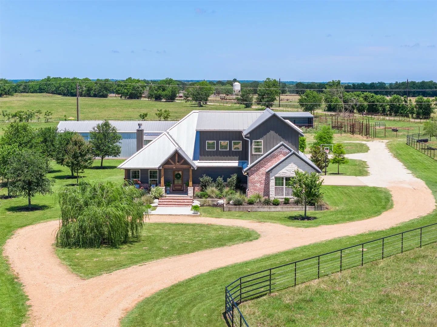 36.87 Acres of Land for Sale in Caldwell, Texas - Caldwell, Texas, 77836