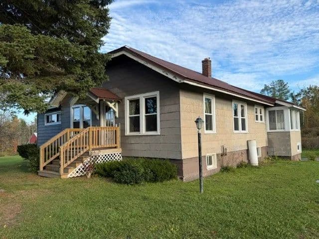 3-Bedroom Country Home in Salisbury Center, NY for Sale - land for sale