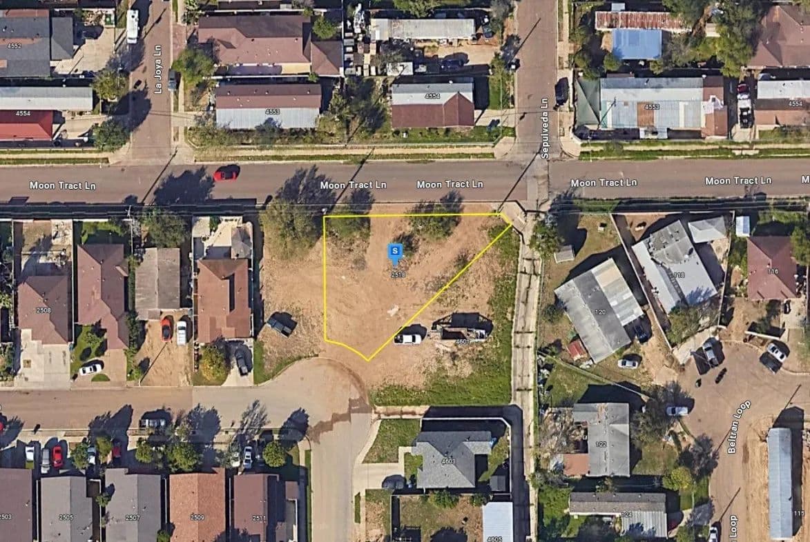 0.21 Acres of Land for Sale in Laredo, Texas - Laredo, Texas, 78046