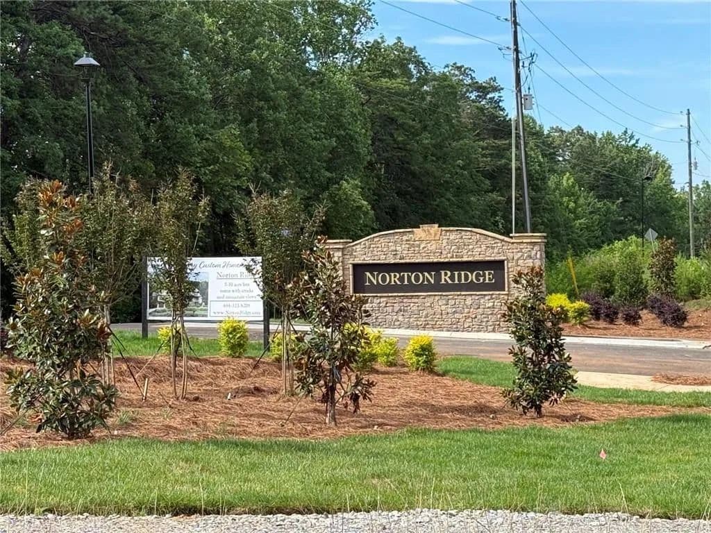 5.58 Acres of Land for Sale in Dahlonega, GA - Dahlonega, Georgia, 30533
