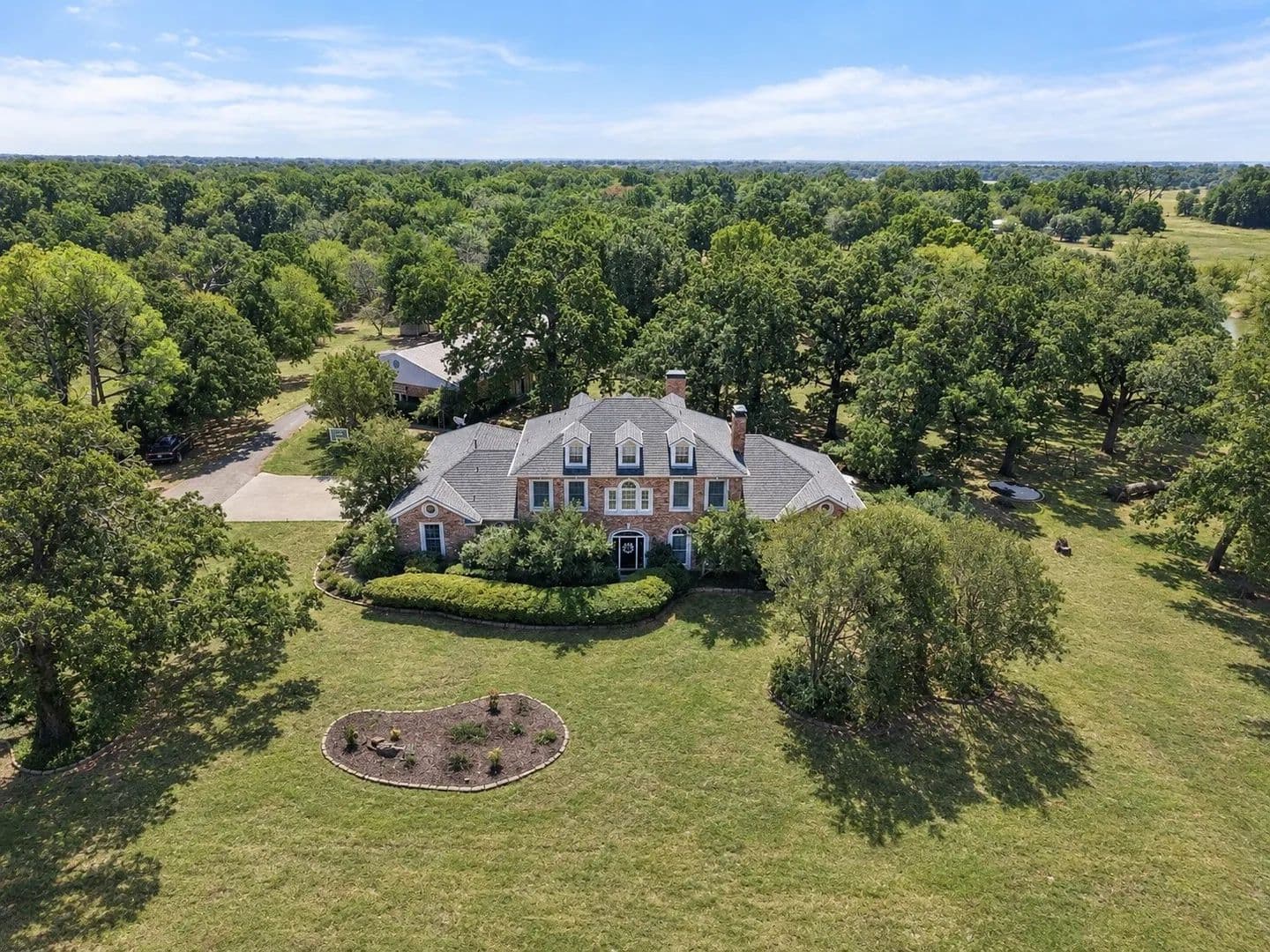 188.8 Acres of Land for Sale in Corsicana, TX - Corsicana, Texas, 75110