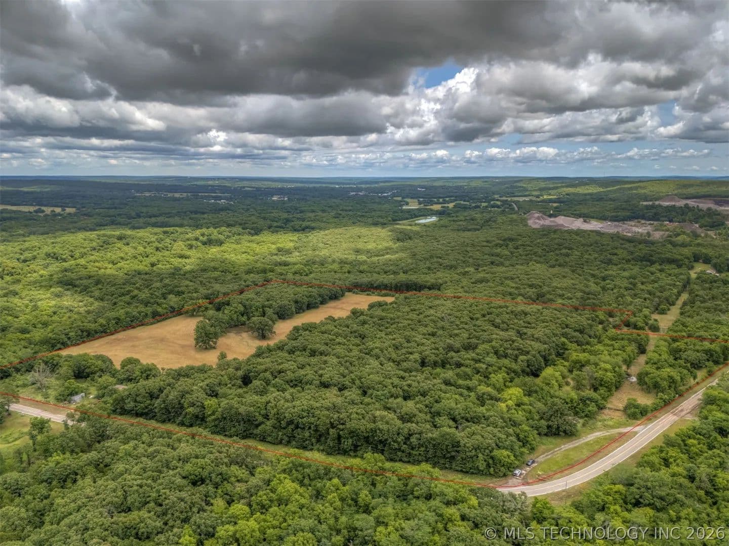 31.08 Acres of Land for Sale in Hulbert, Oklahoma - Hulbert, Oklahoma, 74441