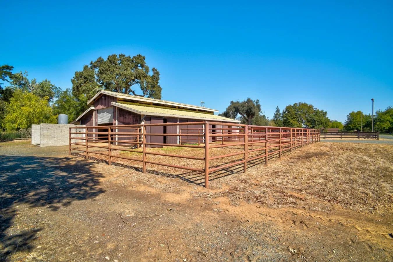 8720 Tavernor Road - Wilton, California, 95693