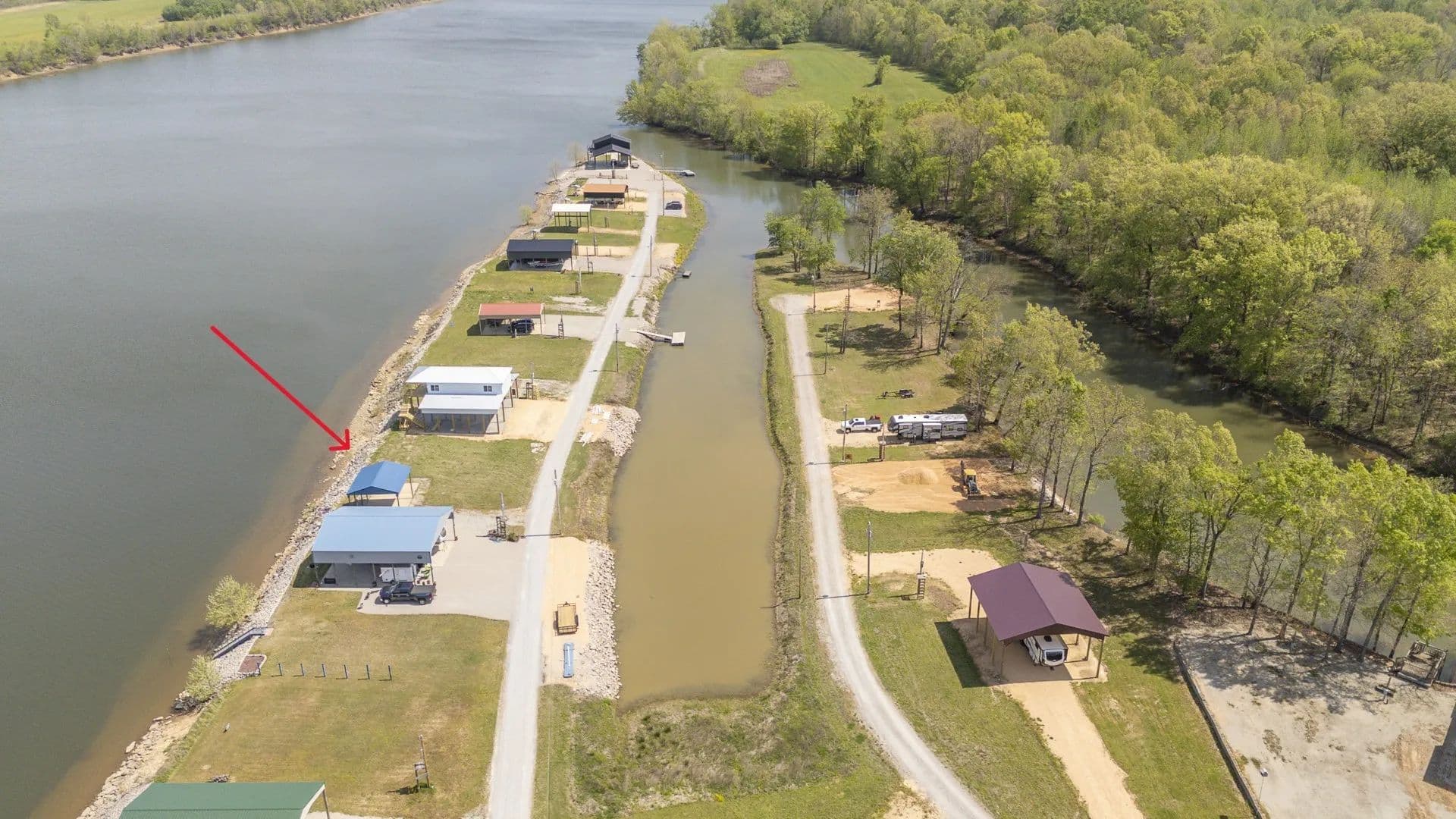 Property from 1089 River Front Dr - KW - Clifton, Tennessee, 38425