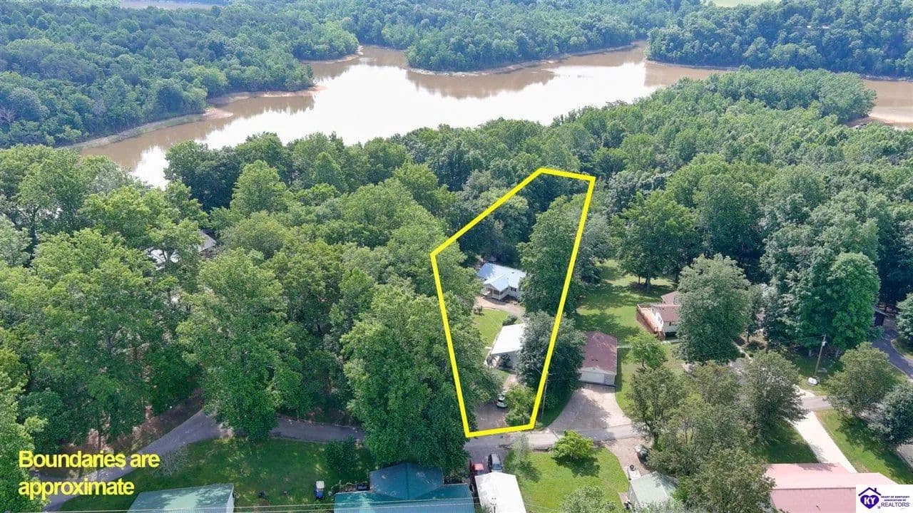Property from 70 Dreamland Road - KW - Clarkson, Kentucky, 42726