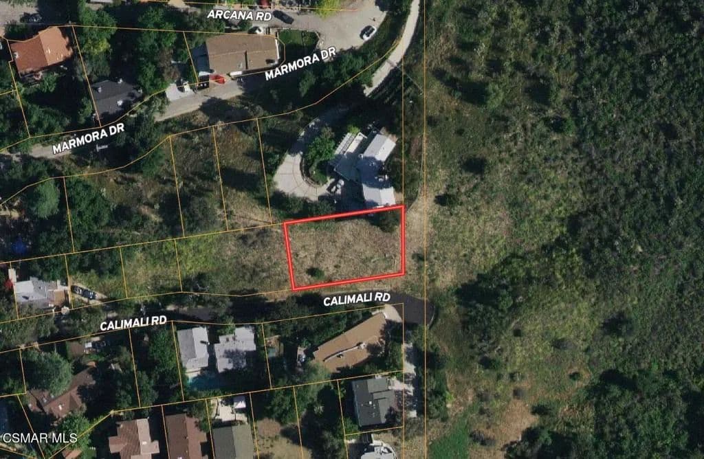 Vacant Land in Woodland Hills - Woodland Hills, California, 91364