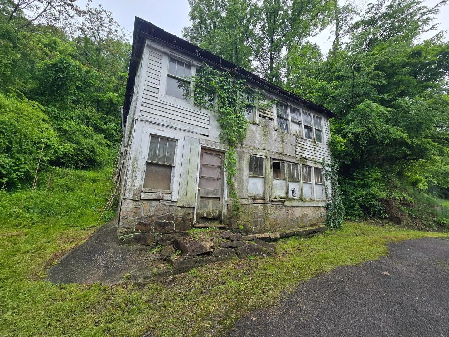 Property from 00 KY 66/Hendron Hill - KW - land for sale