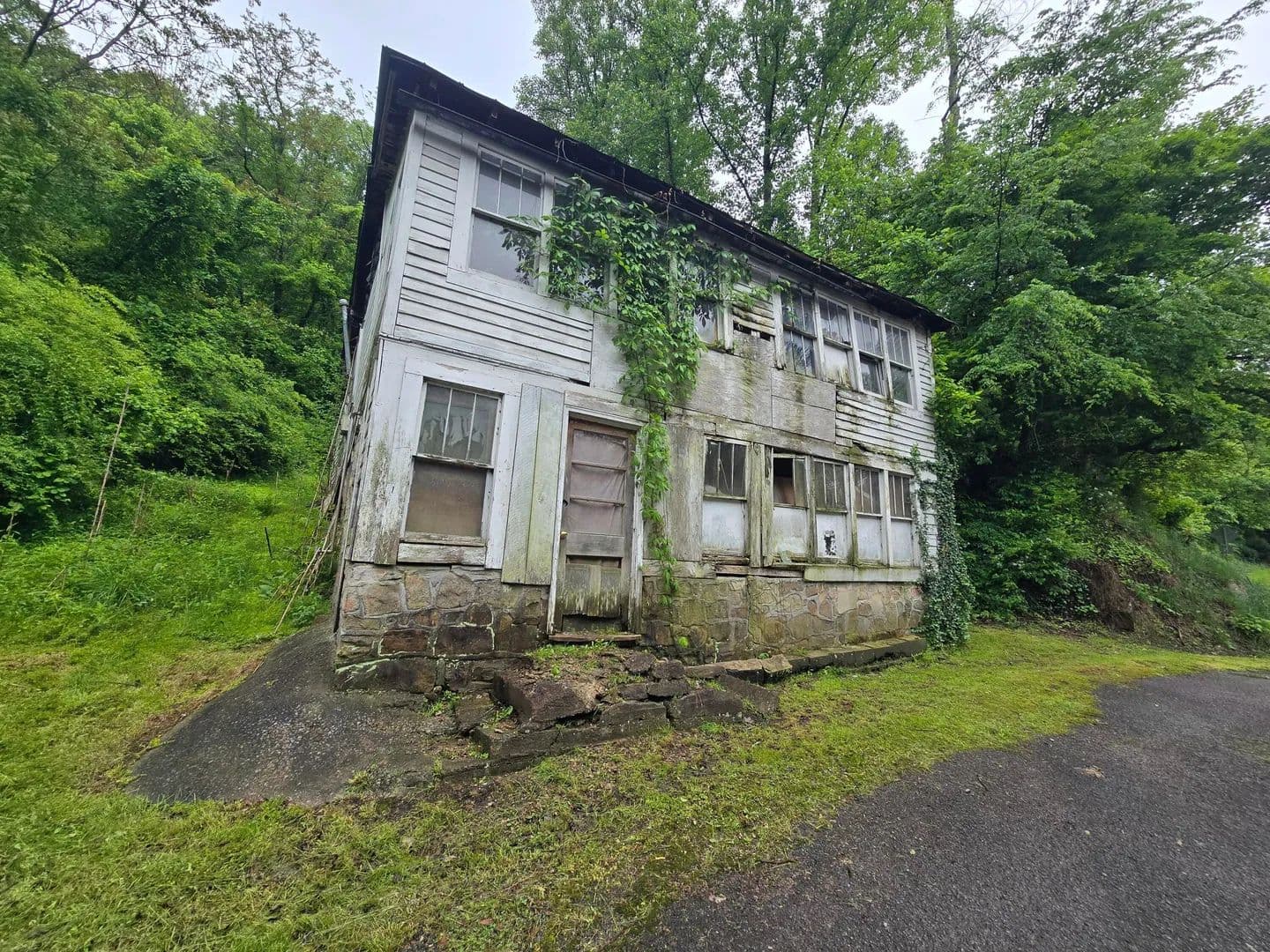Lots & Land-Other in Arjay - Arjay, Kentucky, 40902