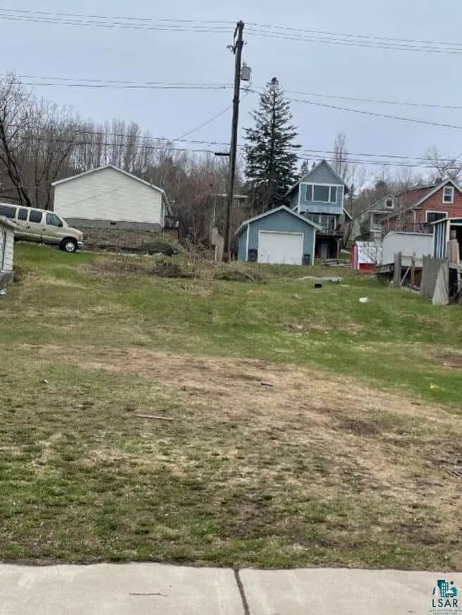 0.16 Acres of Land for Sale in Duluth, Minnesota - Duluth, Minnesota, 55805