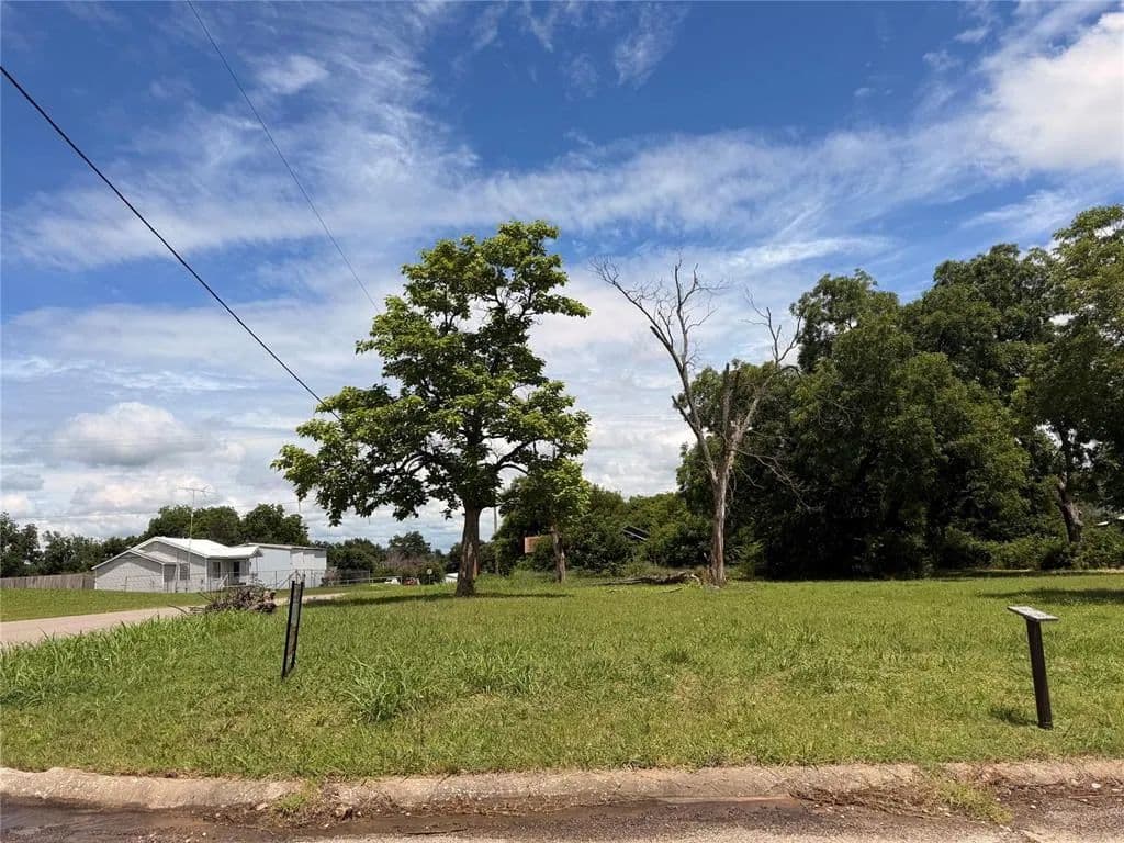0.16 Acres of Land for Sale in Seminole, Oklahoma - Seminole, Oklahoma, 74868