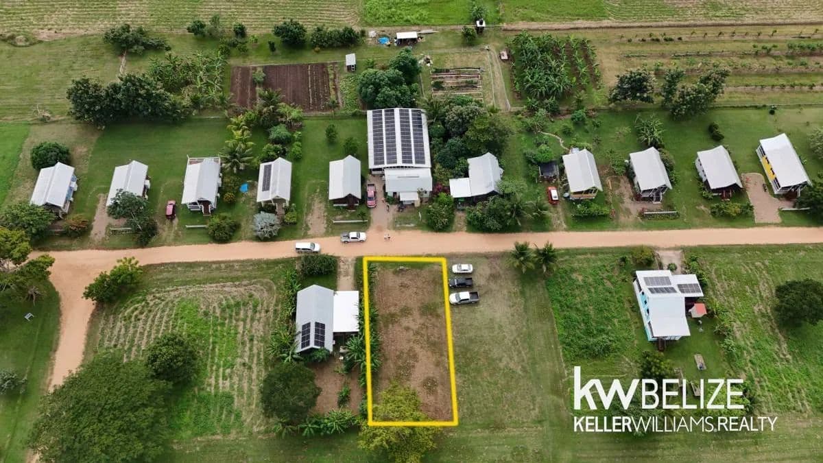 Centrally Located Lot in Carmelita Garden Lots - land for sale