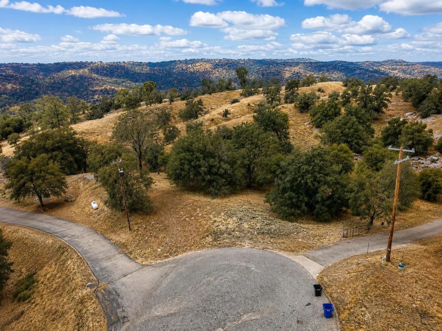 Property from 1 Lilley Mountain Court - KW - Coarsegold, California, 93614