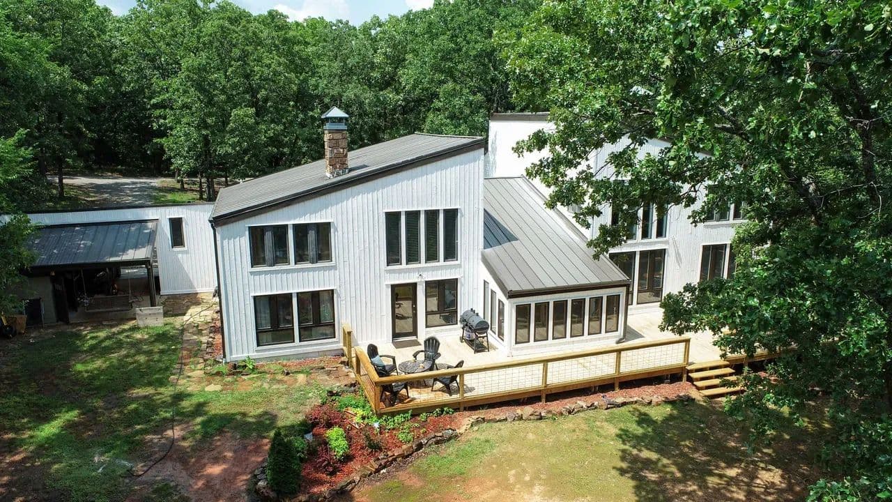 Hackett Hilltop Lodge - land for sale