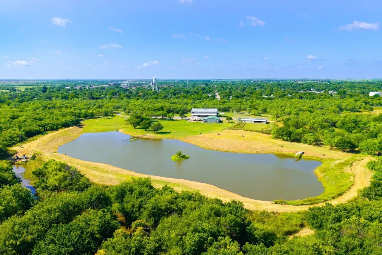 Salt Creek Gun & Rod - Olney, Texas, 76374