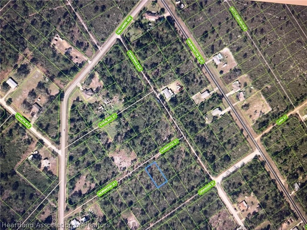 Property from 1015 Norwood Street - KW - Lake Placid, Florida, 33852