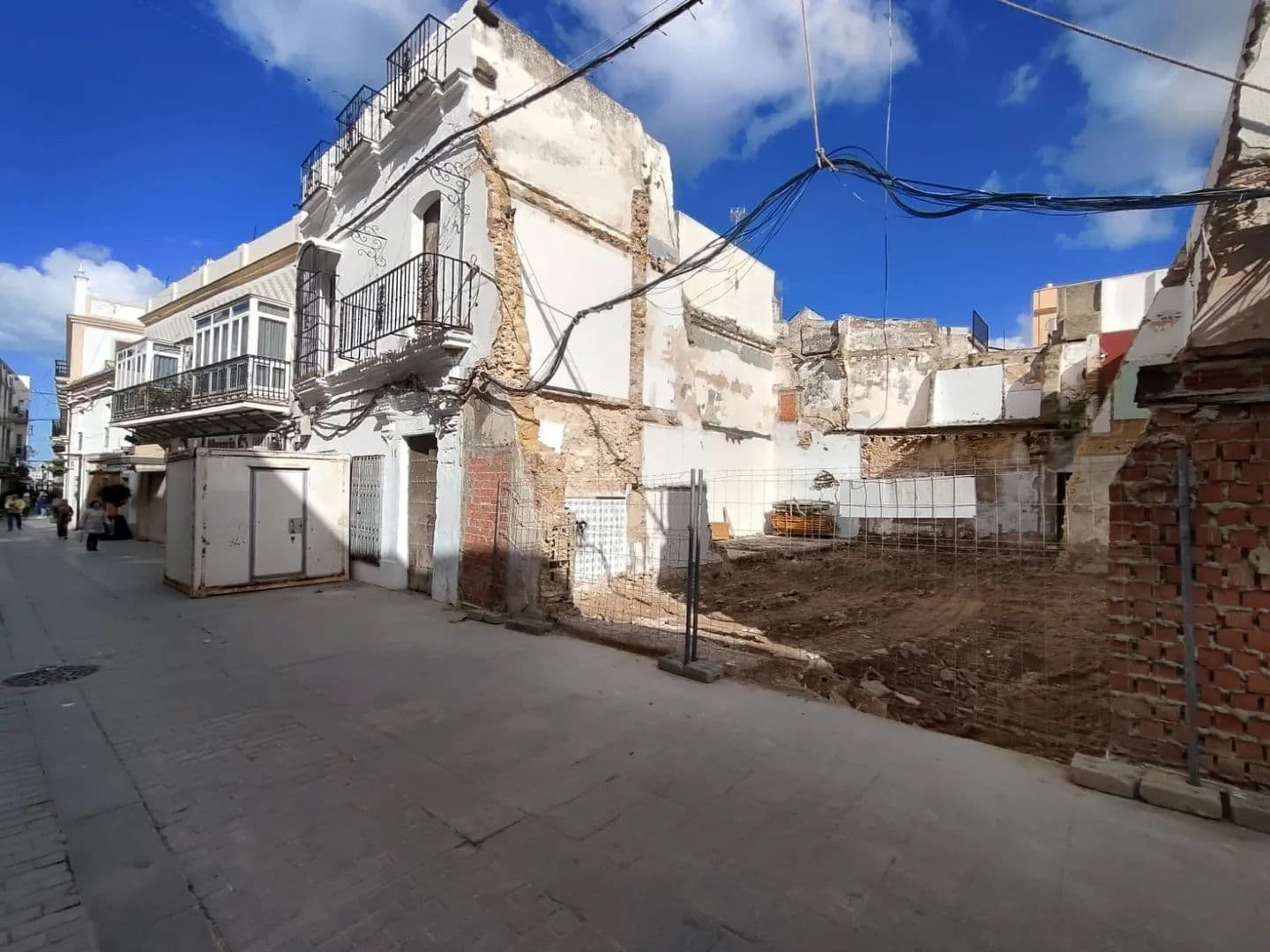 SOLAR CALLE LA VEGA - land for sale