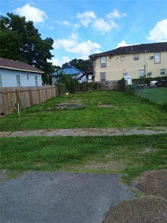 Property from 2622 S MIRO Street - KW - New Orleans, Louisiana, 70125