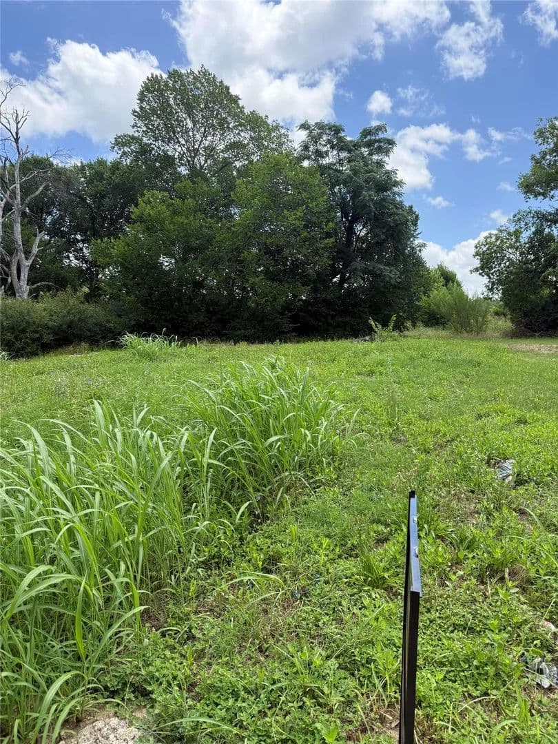 Property from 1151 Freeman Street - KW - Fort Worth, Texas, 76104