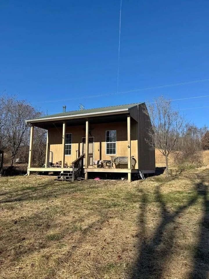 2.49 Acres of Land for Sale in Frazeysburg, Ohio - Frazeysburg, Ohio, 43822