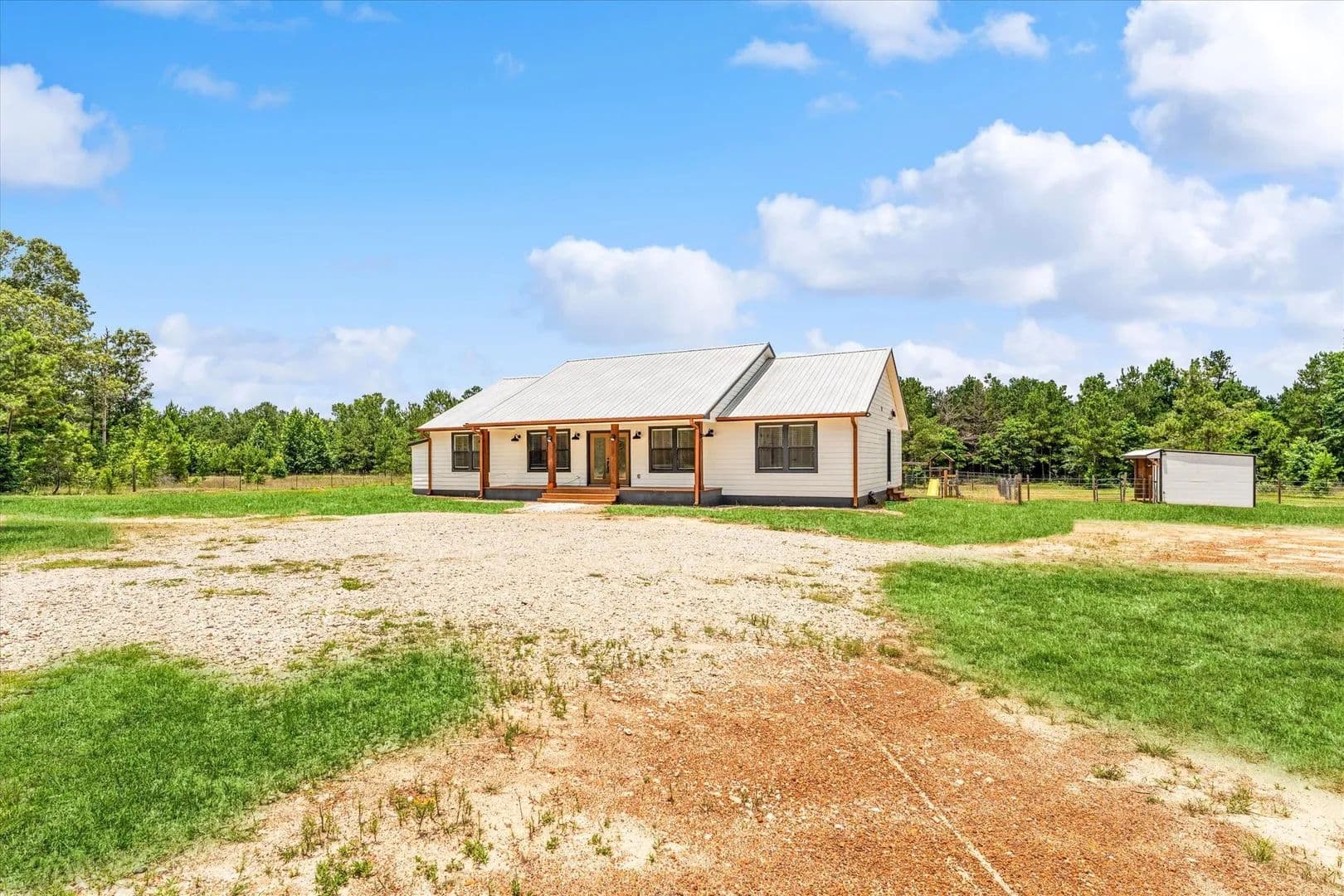 15 Acres of Land for Sale in Cleveland, Texas - Cleveland, Texas, 77328