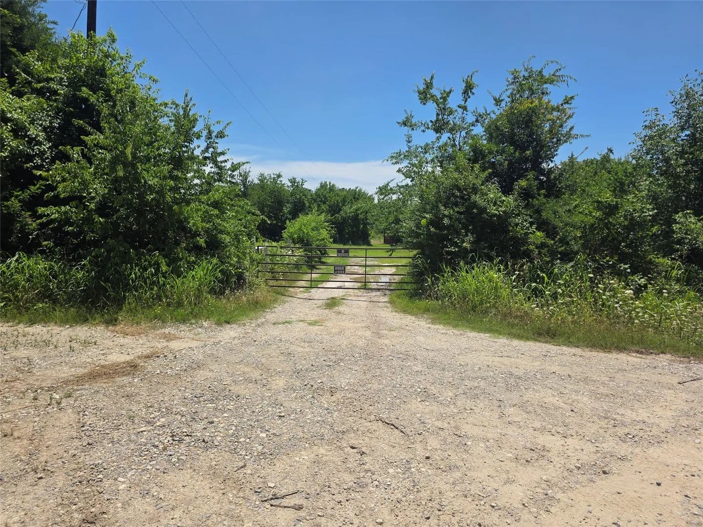 27.75 Acres of Land for Sale in Wolfe City, Texas - Wolfe City, Texas, 75496