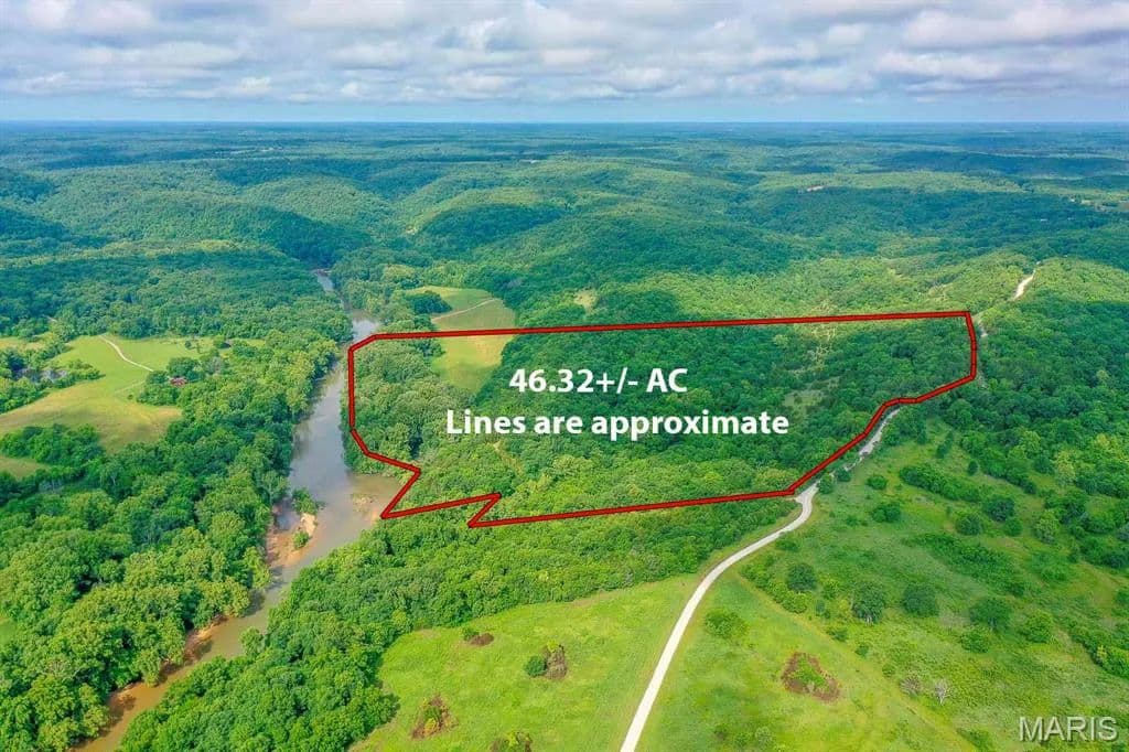 46.32 Acres of Land for Sale in Lebanon, Missouri - Lebanon, Missouri, 65764