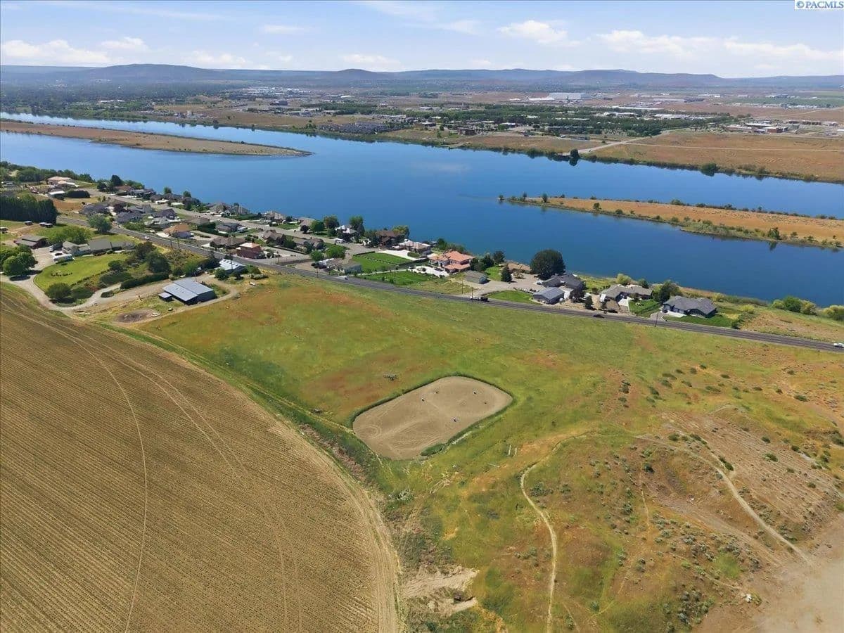 5 Acres of Land for Sale in Pasco, WA - land for sale