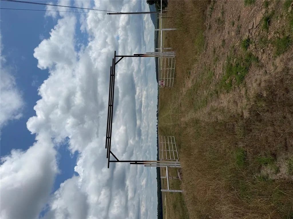 320 Acres of Land for Sale in Mccurtain, Oklahoma - Mccurtain, Oklahoma, 74944