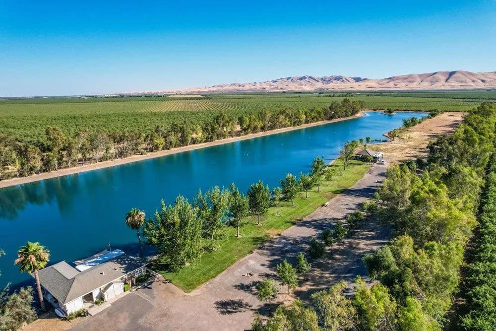 Property from 10037 Ca-33 - KW - Patterson, California, 95363