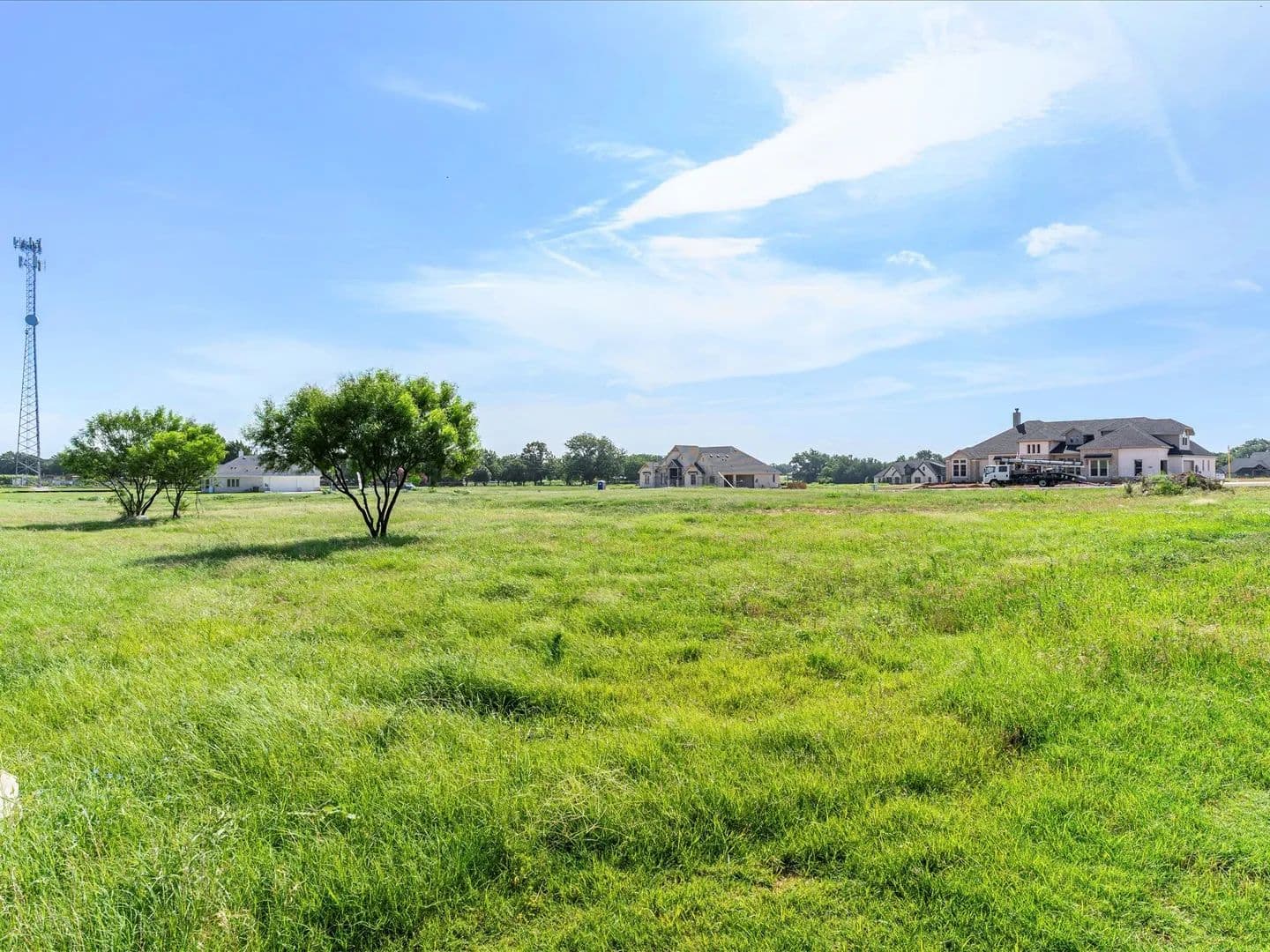 1 Acre of Land for Sale in Weatherford, TX - Weatherford, Texas, 76087