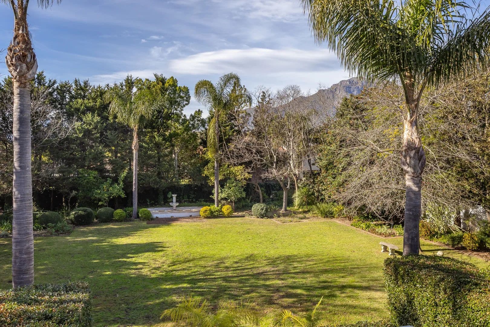 1154 Acres of Land for Sale in Stellenbosch, Western Cape - land for sale