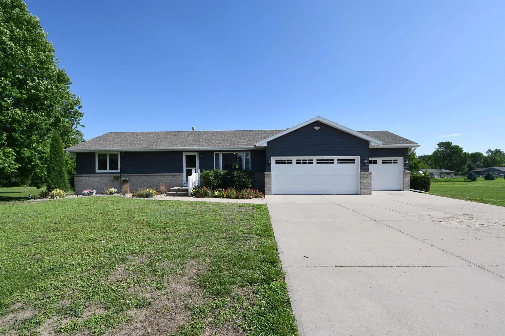 Land for Sale in Kearney, Nebraska - Kearney, Nebraska, 68845