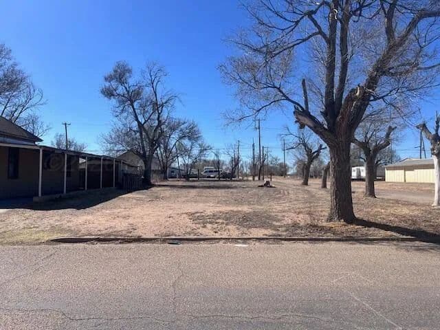 0.16 Acres of Land for Sale in Dalhart, Texas - Dalhart, Texas, 79022